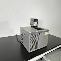 VWR Refrigerated Heating Circulating Bath image 0